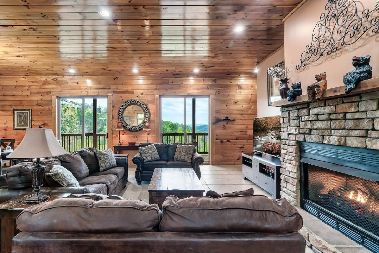 Top Mtn Views, Hottub, Games, 4 Suites, Pets Sevierville Kültér fotó
