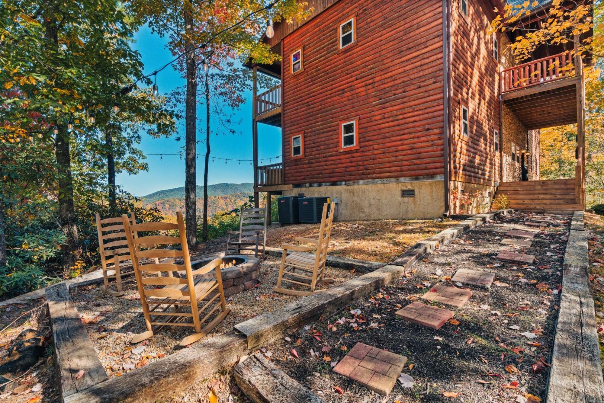 Top Mtn Views, Hottub, Games, 4 Suites, Pets Sevierville Kültér fotó