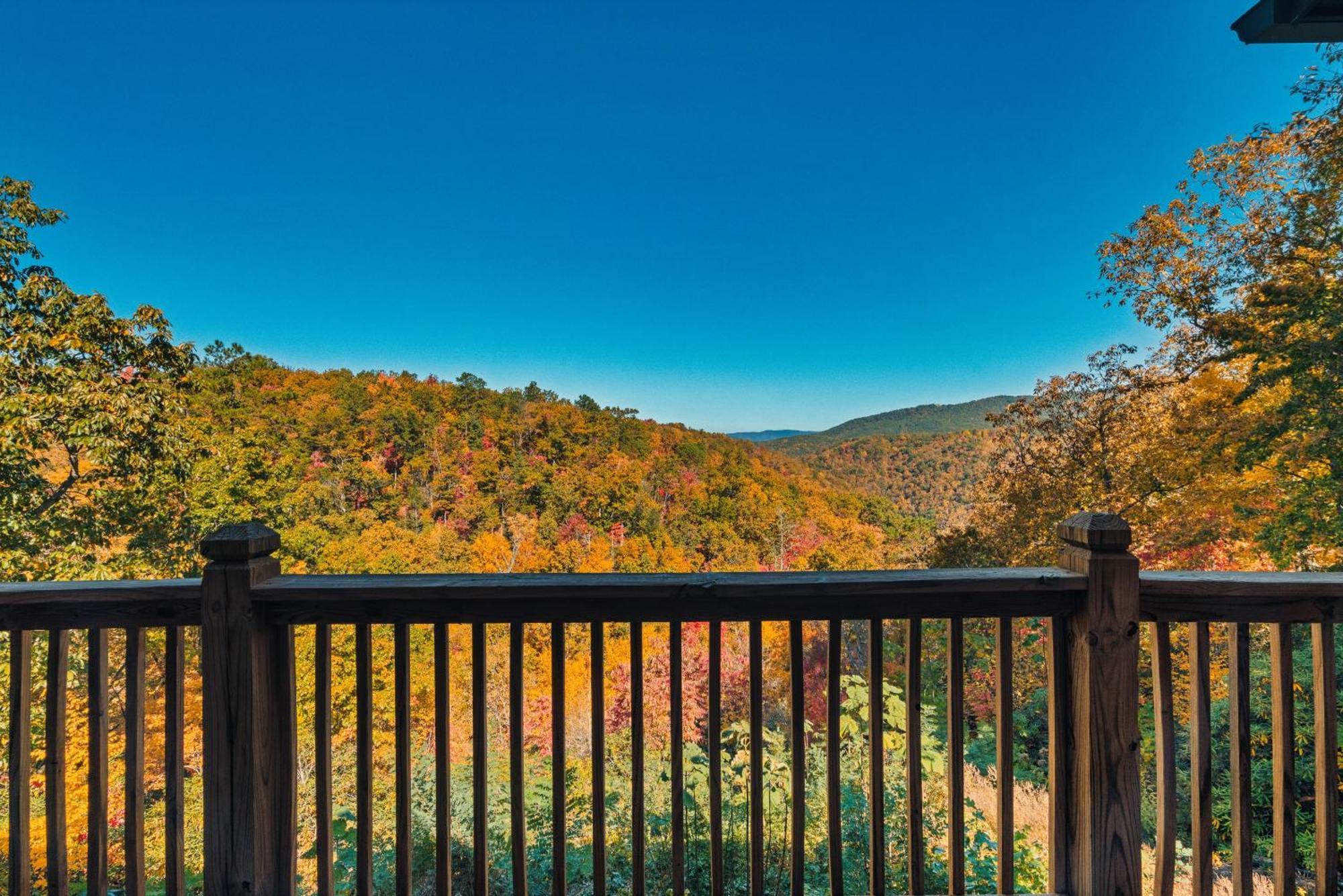 Top Mtn Views, Hottub, Games, 4 Suites, Pets Sevierville Kültér fotó